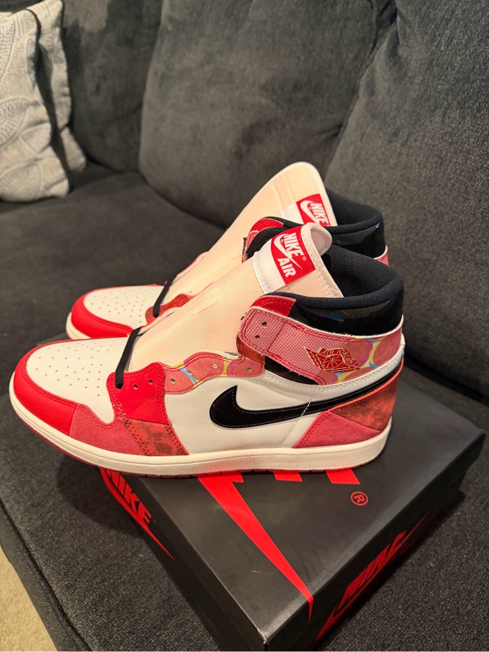 Spiderman Jordan 1’s